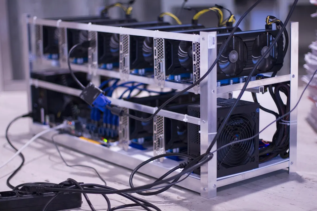 What Is a GPU? How AI Chips Differ from Traditional CPUs